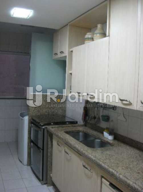 Conheça COZINHA do imóvel - Apartamento 4 Quartos Leblon Zona Sul Rio de Janeiro RJ - LAAP40388 - 17 COZINHA - Apartamento 4 Quartos Leblon Zona Sul Rio de Janeiro RJ - LAAP40388 - 17