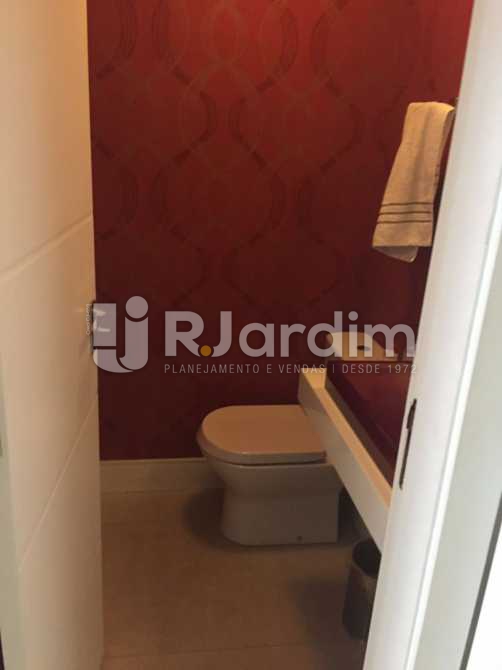Conheça Lavabo do imóvel - Apartamento À VENDA, Copacabana, Rio de Janeiro, RJ - LAAP40392 - 5 Lavabo - Apartamento À VENDA, Copacabana, Rio de Janeiro, RJ - LAAP40392 - 5