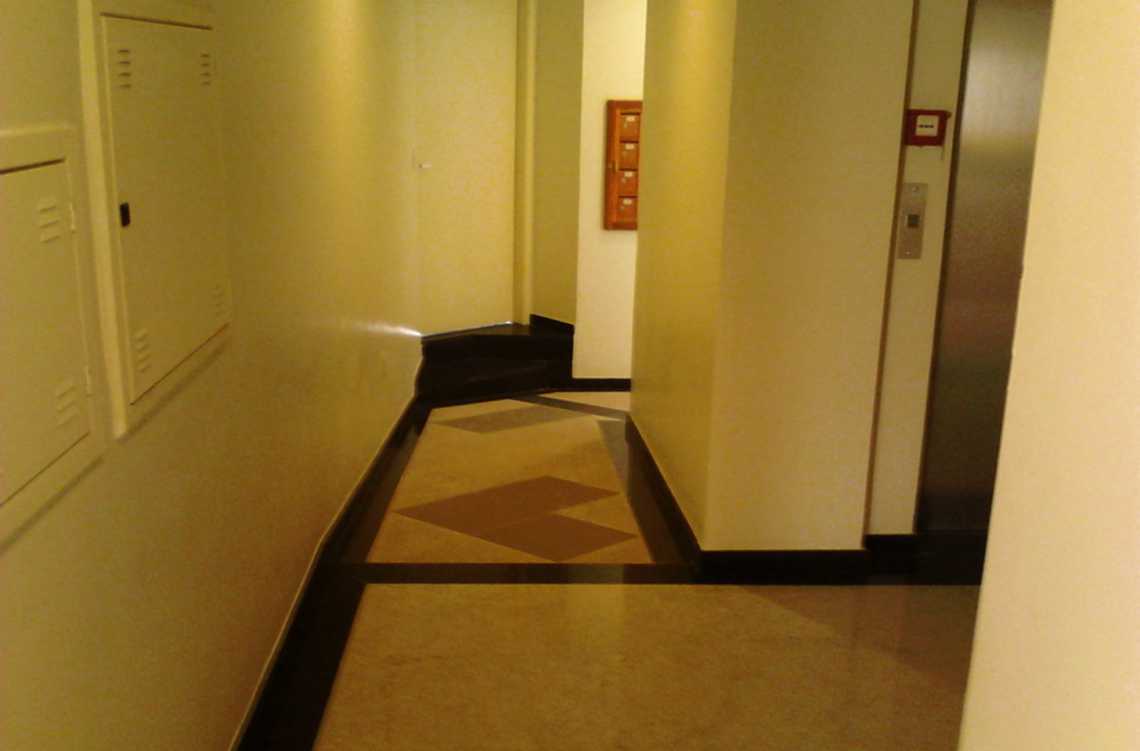 Conheça CORREDOR ACESSO do imóvel - Requinte da Praça Cobertura Tijuca 4 Quartos - LACO40199 - 19 CORREDOR ACESSO - Requinte da Praça Cobertura Tijuca 4 Quartos - LACO40199 - 19