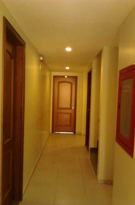 Conheça CORREDOR APARTAMENTOS do imóvel - Requinte da Praça Cobertura Tijuca 4 Quartos - LACO40199 - 18 CORREDOR APARTAMENTOS - Requinte da Praça Cobertura Tijuca 4 Quartos - LACO40199 - 18