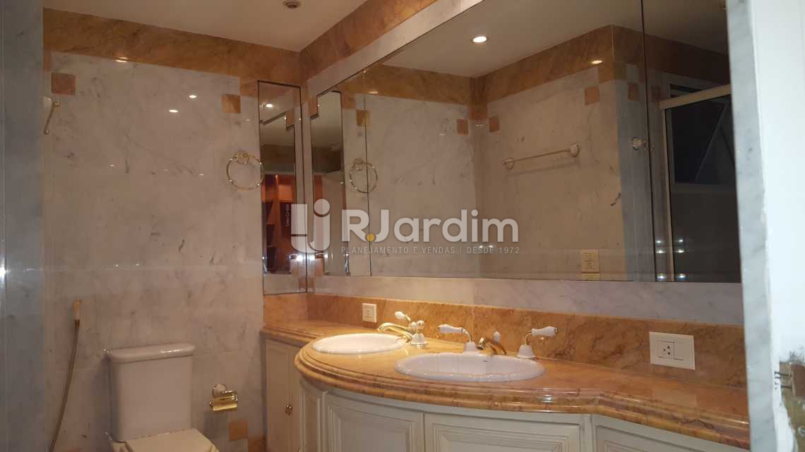 Conheça Banheiro Suíte master do imóvel - Apartamento À VENDA, Leblon, Rio de Janeiro, RJ - LAAP50025 - 14 Banheiro Suíte master - Apartamento À VENDA, Leblon, Rio de Janeiro, RJ - LAAP50025 - 14