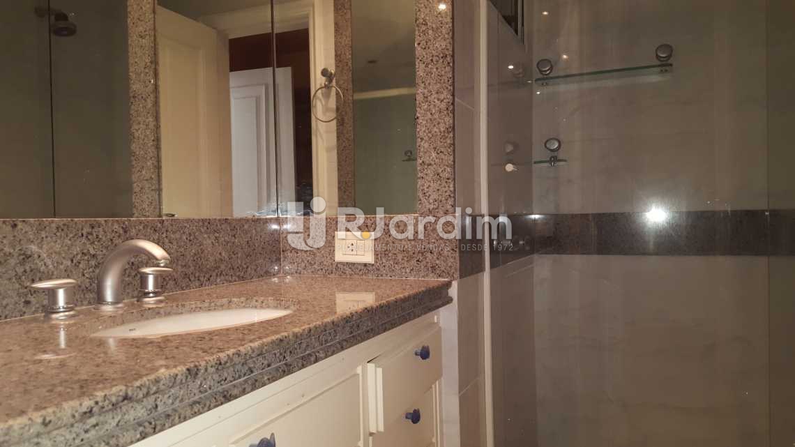 Conheça Banheiro Suíte 4 do imóvel - Apartamento À VENDA, Leblon, Rio de Janeiro, RJ - LAAP50025 - 22 Banheiro Suíte 4 - Apartamento À VENDA, Leblon, Rio de Janeiro, RJ - LAAP50025 - 22