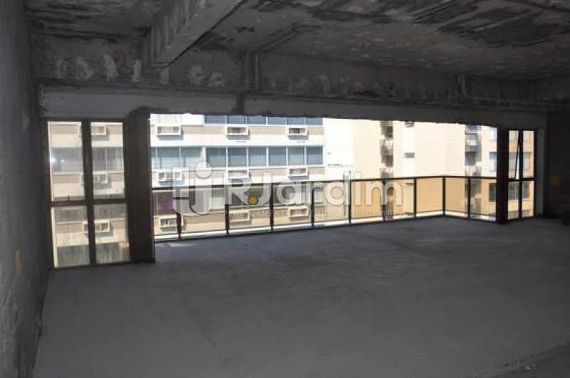Conheça salão / varanda do imóvel - Cobertura Rua Carlos Gois,Leblon, Zona Sul,Rio de Janeiro, RJ À Venda, 3 Quartos, 363m² - LACO30127 - 4 salão / varanda - Cobertura Rua Carlos Gois,Leblon, Zona Sul,Rio de Janeiro, RJ À Venda, 3 Quartos, 363m² - LACO30127 - 4