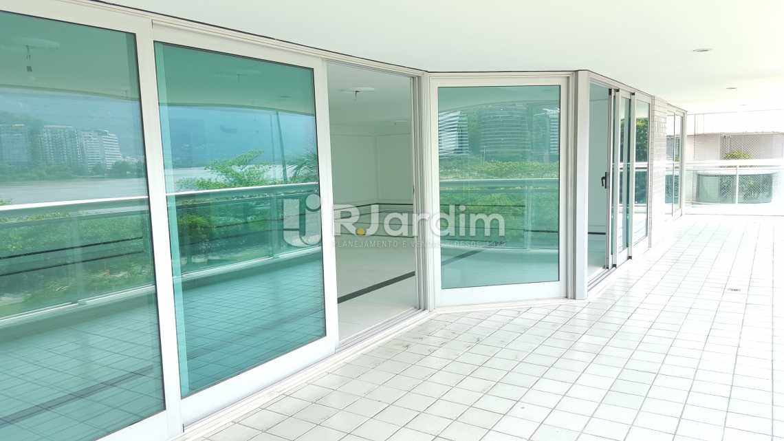 Conheça Varanda do imóvel - Apartamento Avenida Epitácio Pessoa,Ipanema, Zona Sul,Rio de Janeiro, RJ À Venda, 5 Quartos, 355m² - LAAP50026 - 7 Varanda - Apartamento Avenida Epitácio Pessoa,Ipanema, Zona Sul,Rio de Janeiro, RJ À Venda, 5 Quartos, 355m² - LAAP50026 - 7
