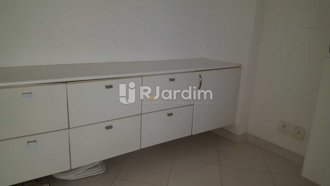 Conheça Lavanderia do imóvel - Apartamento Avenida Epitácio Pessoa,Ipanema, Zona Sul,Rio de Janeiro, RJ À Venda, 5 Quartos, 355m² - LAAP50026 - 25 Lavanderia - Apartamento Avenida Epitácio Pessoa,Ipanema, Zona Sul,Rio de Janeiro, RJ À Venda, 5 Quartos, 355m² - LAAP50026 - 25