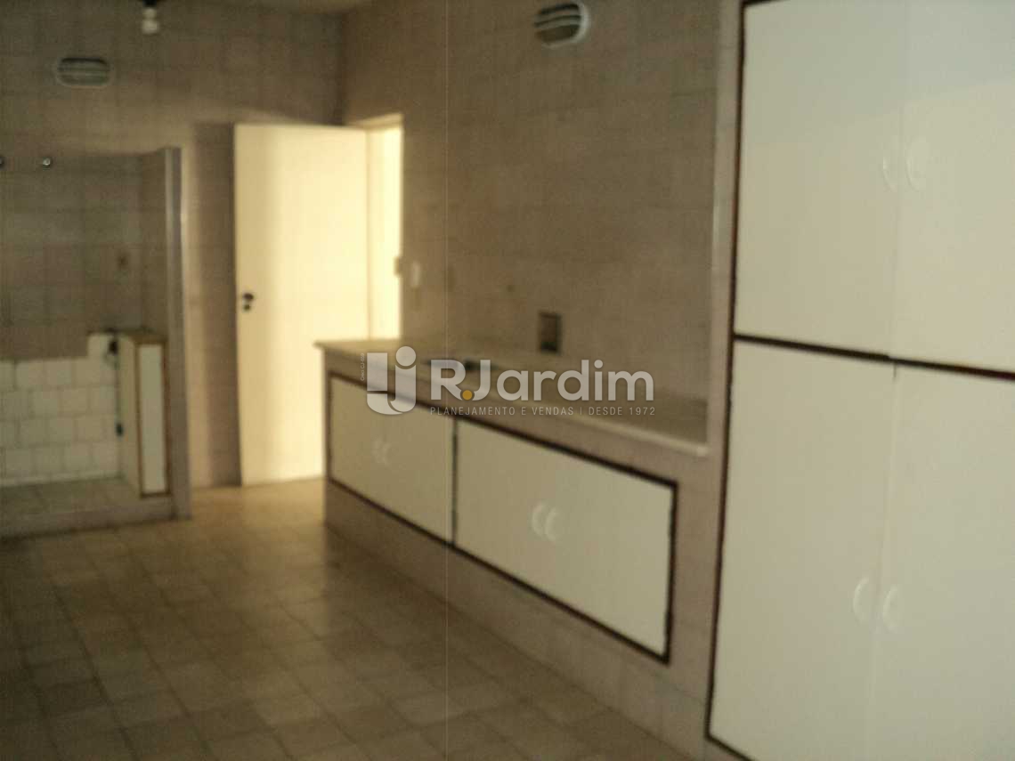 Conheça copa cozinha do imóvel - Apartamento Rua Raul Pompéia,Copacabana, Zona Sul,Rio de Janeiro, RJ À Venda, 4 Quartos, 222m² - LAAP40403 - 18 copa cozinha - Apartamento Rua Raul Pompéia,Copacabana, Zona Sul,Rio de Janeiro, RJ À Venda, 4 Quartos, 222m² - LAAP40403 - 18