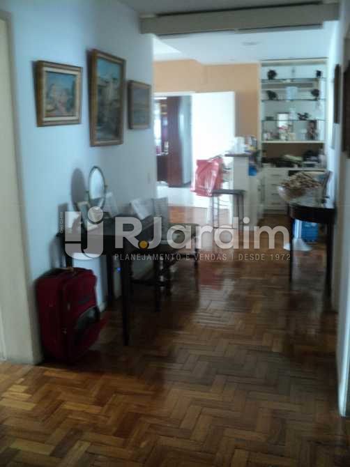Conheça Circulação Quartos do imóvel - Apartamento Rua Corcovado,Jardim Botânico, Zona Sul,Rio de Janeiro, RJ À Venda, 5 Quartos, 370m² - LAAP50027 - 11 Circulação Quartos - Apartamento Rua Corcovado,Jardim Botânico, Zona Sul,Rio de Janeiro, RJ À Venda, 5 Quartos, 370m² - LAAP50027 - 11