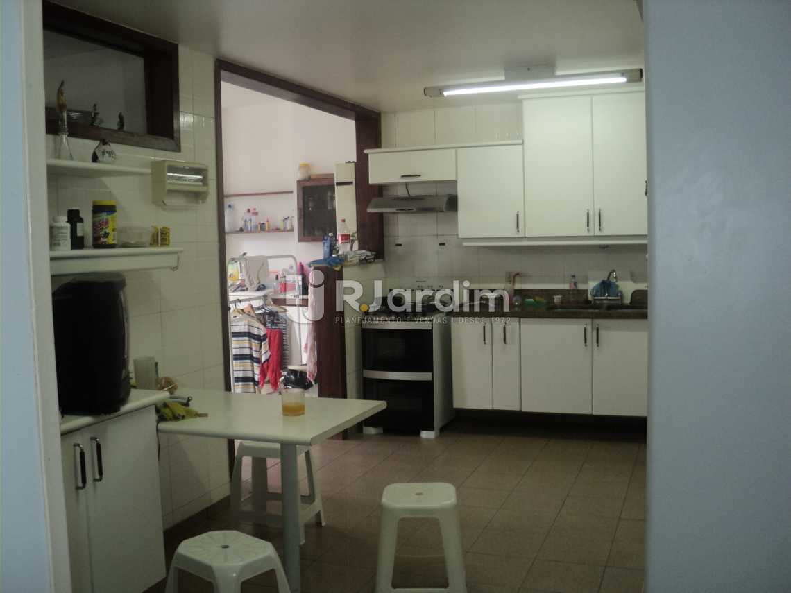 Conheça Cozinha do imóvel - Apartamento Rua Corcovado,Jardim Botânico, Zona Sul,Rio de Janeiro, RJ À Venda, 5 Quartos, 370m² - LAAP50027 - 21 Cozinha - Apartamento Rua Corcovado,Jardim Botânico, Zona Sul,Rio de Janeiro, RJ À Venda, 5 Quartos, 370m² - LAAP50027 - 21
