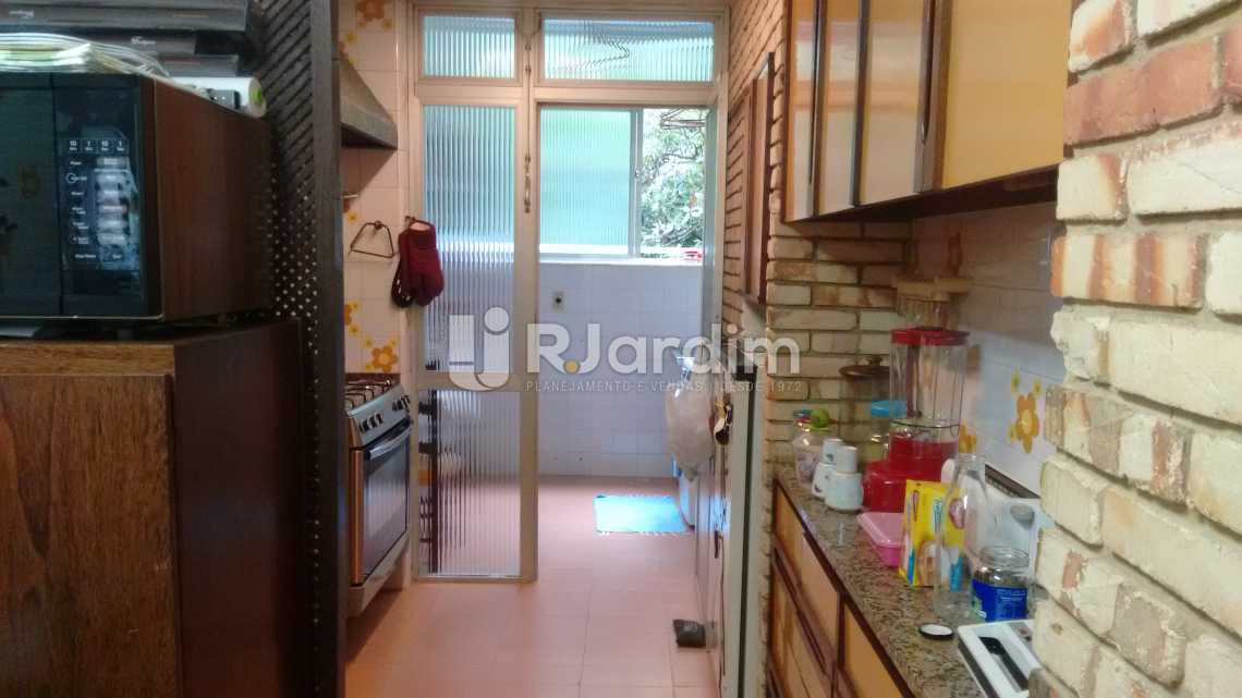 Conheça cozinha do imóvel - Imóveis Compra Venda Avaliação Apartamento Leblon 3 Quartos - LAAP30943 - 13 cozinha - Imóveis Compra Venda Avaliação Apartamento Leblon 3 Quartos - LAAP30943 - 13