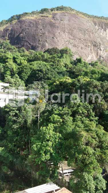 Conheça vista verde do imóvel - Imóveis Aluguel Flat Residencial Copacabana 1 Quarto - LAFL10097 - 3 vista verde - Imóveis Aluguel Flat Residencial Copacabana 1 Quarto - LAFL10097 - 3