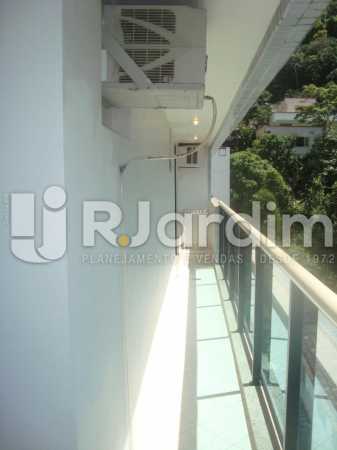 Conheça varanda lateral do imóvel - Imóveis Aluguel Flat Residencial Copacabana 1 Quarto - LAFL10097 - 8 varanda lateral - Imóveis Aluguel Flat Residencial Copacabana 1 Quarto - LAFL10097 - 8