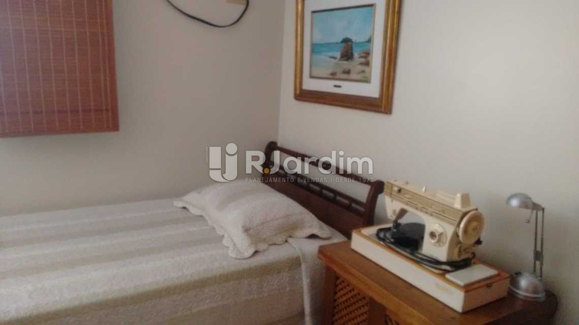 Conheça Quarto do imóvel - Compra Venda Avaliação Imóveis Cobertura Ipanema 3 Quartos - LACO30131 - 14 Quarto - Compra Venda Avaliação Imóveis Cobertura Ipanema 3 Quartos - LACO30131 - 14
