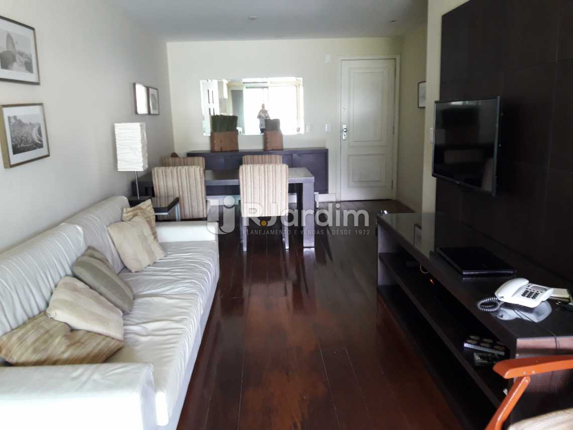 Conheça Ambiente de estar do imóvel - Flat / Residencial / 2 Quartos / Ipanema - LAFL20021 - 8 Ambiente de estar - Flat / Residencial / 2 Quartos / Ipanema - LAFL20021 - 8