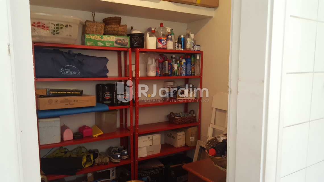 Conheça Quarto de empregada do imóvel - Apartamento à venda Rua Muniz Barreto,Botafogo, Zona Sul,Rio de Janeiro - R$ 1.190.000 - LAAP30965 - 17 Quarto de empregada - Apartamento à venda Rua Muniz Barreto,Botafogo, Zona Sul,Rio de Janeiro - R$ 1.190.000 - LAAP30965 - 17