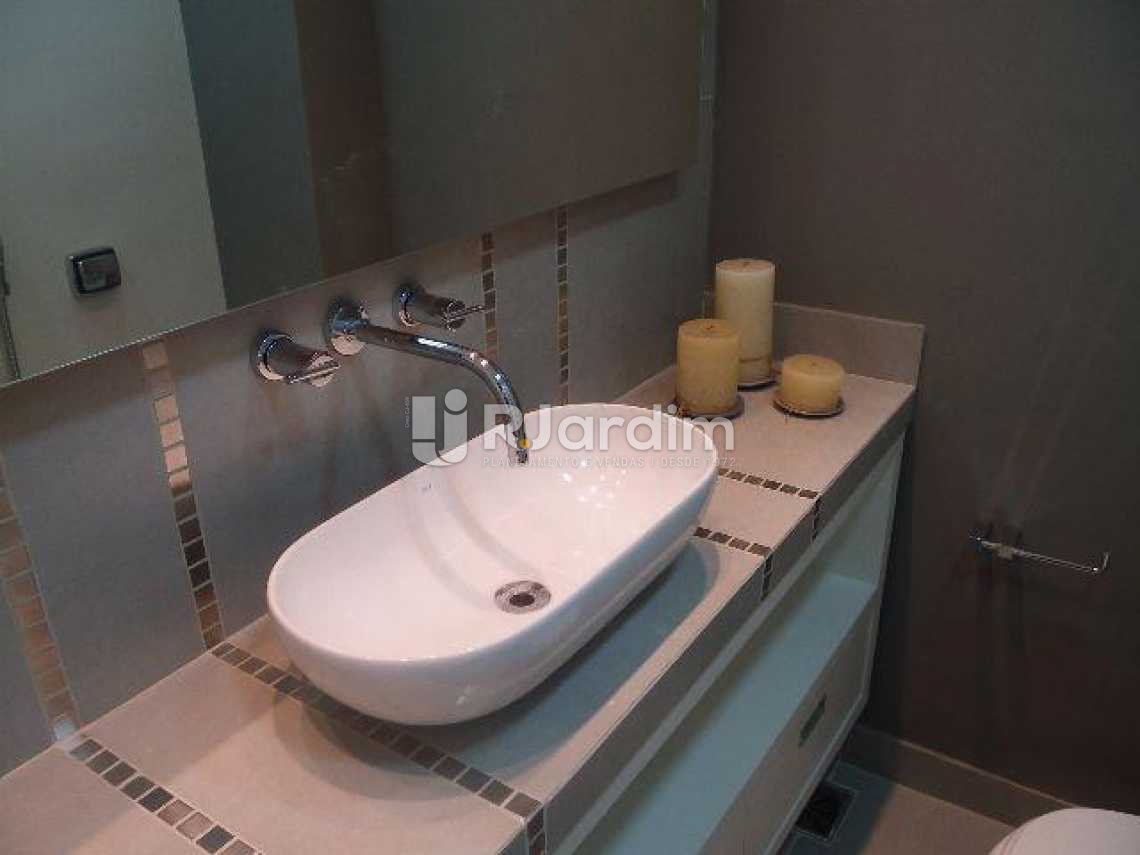 Conheça continuação do banheiro do imóvel - Apartamento 2 Quartos Copacabana - LAAP20686 - 7 continuação do banheiro - Apartamento 2 Quartos Copacabana - LAAP20686 - 7