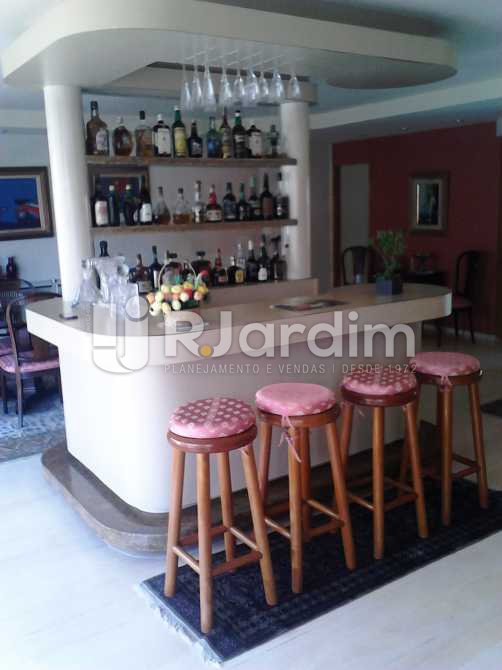 Conheça Sala ambiente 2 Bar do imóvel - Apartamento 3 quartos à venda Copacabana, Zona Sul,Rio de Janeiro - R$ 3.300.000 - LAAP30975 - 3 Sala ambiente 2 Bar - Apartamento 3 quartos à venda Copacabana, Zona Sul,Rio de Janeiro - R$ 3.300.000 - LAAP30975 - 3