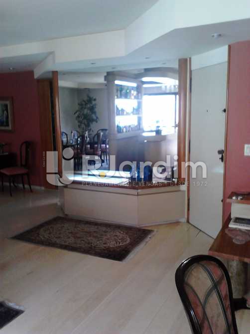 Conheça Sala ambiente 4 do imóvel - Apartamento 3 quartos à venda Copacabana, Zona Sul,Rio de Janeiro - R$ 3.300.000 - LAAP30975 - 5 Sala ambiente 4 - Apartamento 3 quartos à venda Copacabana, Zona Sul,Rio de Janeiro - R$ 3.300.000 - LAAP30975 - 5