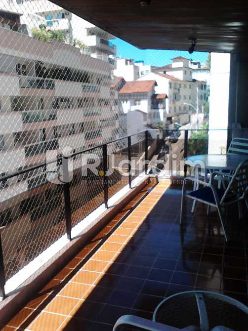 Conheça Varandão do imóvel - Apartamento 3 quartos à venda Copacabana, Zona Sul,Rio de Janeiro - R$ 3.300.000 - LAAP30975 - 6 Varandão - Apartamento 3 quartos à venda Copacabana, Zona Sul,Rio de Janeiro - R$ 3.300.000 - LAAP30975 - 6