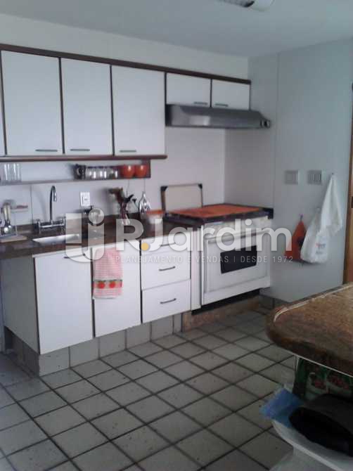 Conheça Cozinha do imóvel - Apartamento 3 quartos à venda Copacabana, Zona Sul,Rio de Janeiro - R$ 3.300.000 - LAAP30975 - 10 Cozinha - Apartamento 3 quartos à venda Copacabana, Zona Sul,Rio de Janeiro - R$ 3.300.000 - LAAP30975 - 10