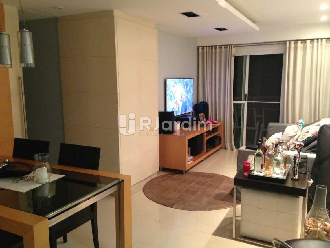 Conheça sala do imóvel - Flat à venda Avenida Carlos Peixoto,Botafogo, Zona Sul,Rio de Janeiro - R$ 1.200.000 - LAFL20024 - 3 sala - Flat à venda Avenida Carlos Peixoto,Botafogo, Zona Sul,Rio de Janeiro - R$ 1.200.000 - LAFL20024 - 3