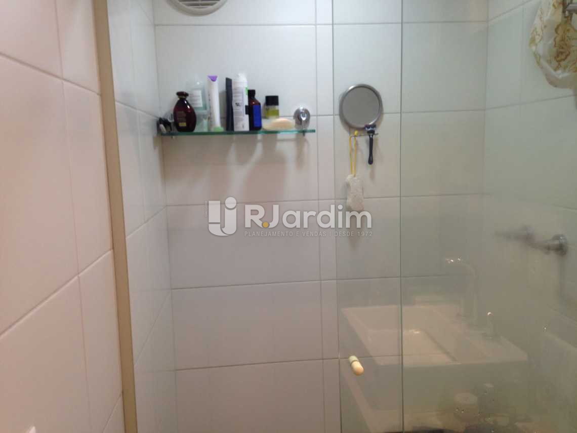Conheça banheiro do imóvel - Flat à venda Avenida Carlos Peixoto,Botafogo, Zona Sul,Rio de Janeiro - R$ 1.200.000 - LAFL20024 - 15 banheiro - Flat à venda Avenida Carlos Peixoto,Botafogo, Zona Sul,Rio de Janeiro - R$ 1.200.000 - LAFL20024 - 15