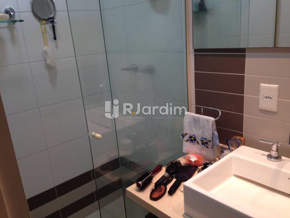 Conheça banheiro do imóvel - Flat à venda Avenida Carlos Peixoto,Botafogo, Zona Sul,Rio de Janeiro - R$ 1.200.000 - LAFL20024 - 16 banheiro - Flat à venda Avenida Carlos Peixoto,Botafogo, Zona Sul,Rio de Janeiro - R$ 1.200.000 - LAFL20024 - 16
