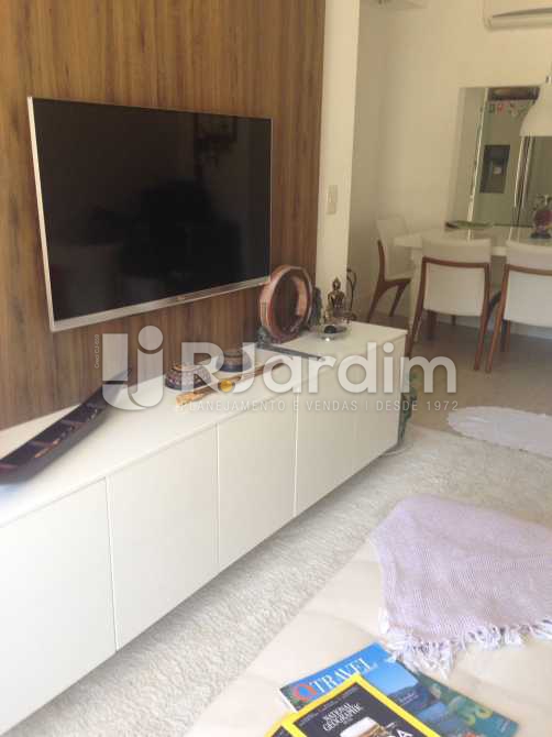 Conheça Sala do imóvel - Compra Venda Avaliação Apartamento 2 Quartos Humaitá - LAAP20696 - 7 Sala - Compra Venda Avaliação Apartamento 2 Quartos Humaitá - LAAP20696 - 7
