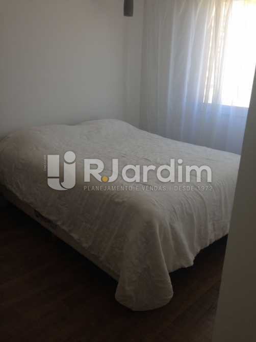 Conheça Suíte do imóvel - Compra Venda Avaliação Apartamento 2 Quartos Humaitá - LAAP20696 - 22 Suíte - Compra Venda Avaliação Apartamento 2 Quartos Humaitá - LAAP20696 - 22
