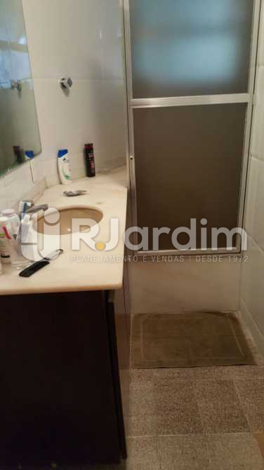 Conheça Lavabo do imóvel - Apartamento À VENDA, Flamengo, Rio de Janeiro, RJ - LAAP60006 - 11 Lavabo - Apartamento À VENDA, Flamengo, Rio de Janeiro, RJ - LAAP60006 - 11