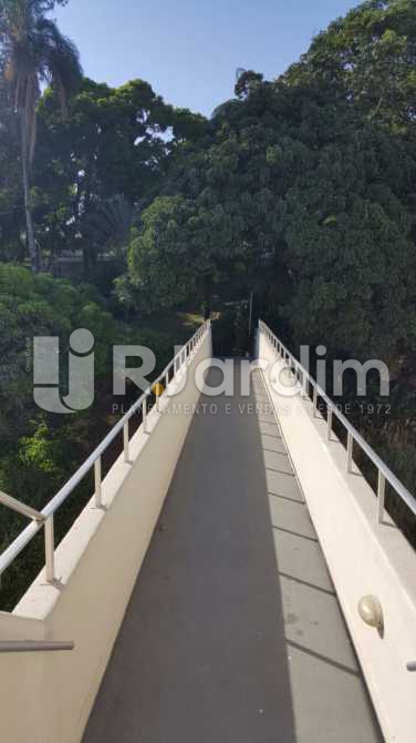 Conheça Passarela área de lazer do imóvel - Apartamento À VENDA, Flamengo, Rio de Janeiro, RJ - LAAP60006 - 29 Passarela área de lazer - Apartamento À VENDA, Flamengo, Rio de Janeiro, RJ - LAAP60006 - 29