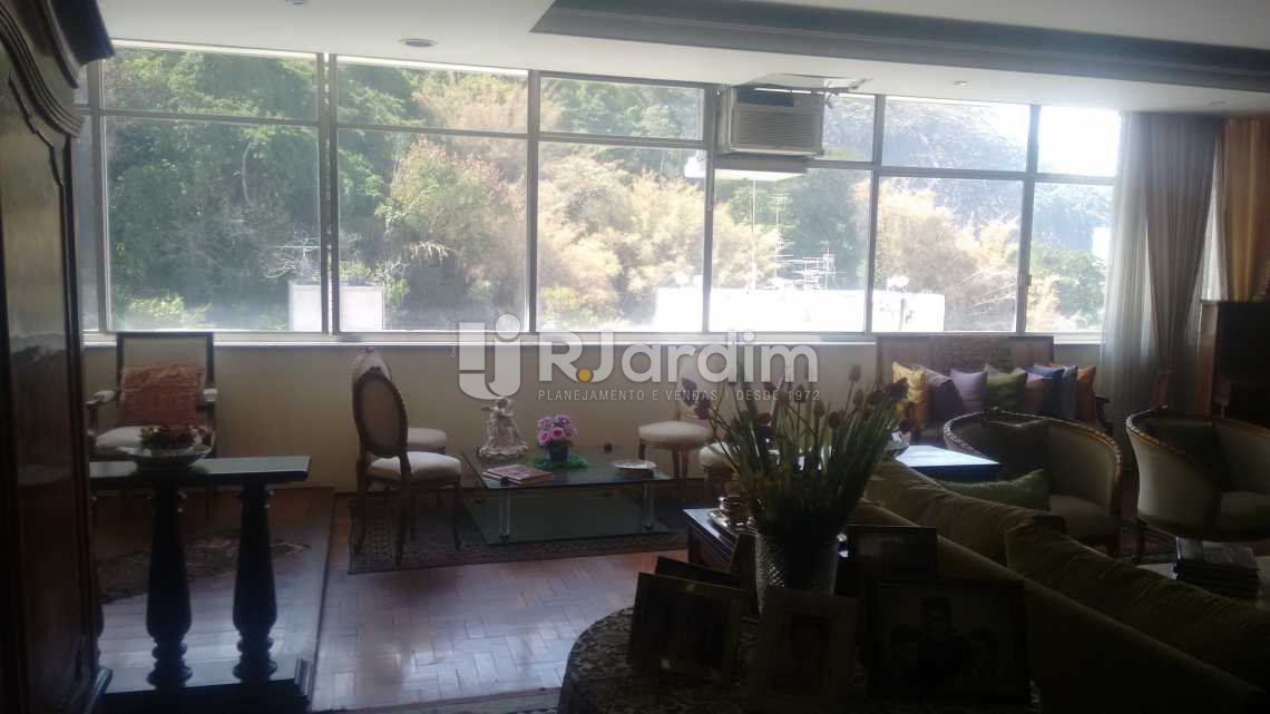 Conheça sala vista verde do imóvel - Imóveis Compra Venda Avaliação Apartamento Copacabana 4 Quartos - LAAP40425 - 4 sala vista verde - Imóveis Compra Venda Avaliação Apartamento Copacabana 4 Quartos - LAAP40425 - 4