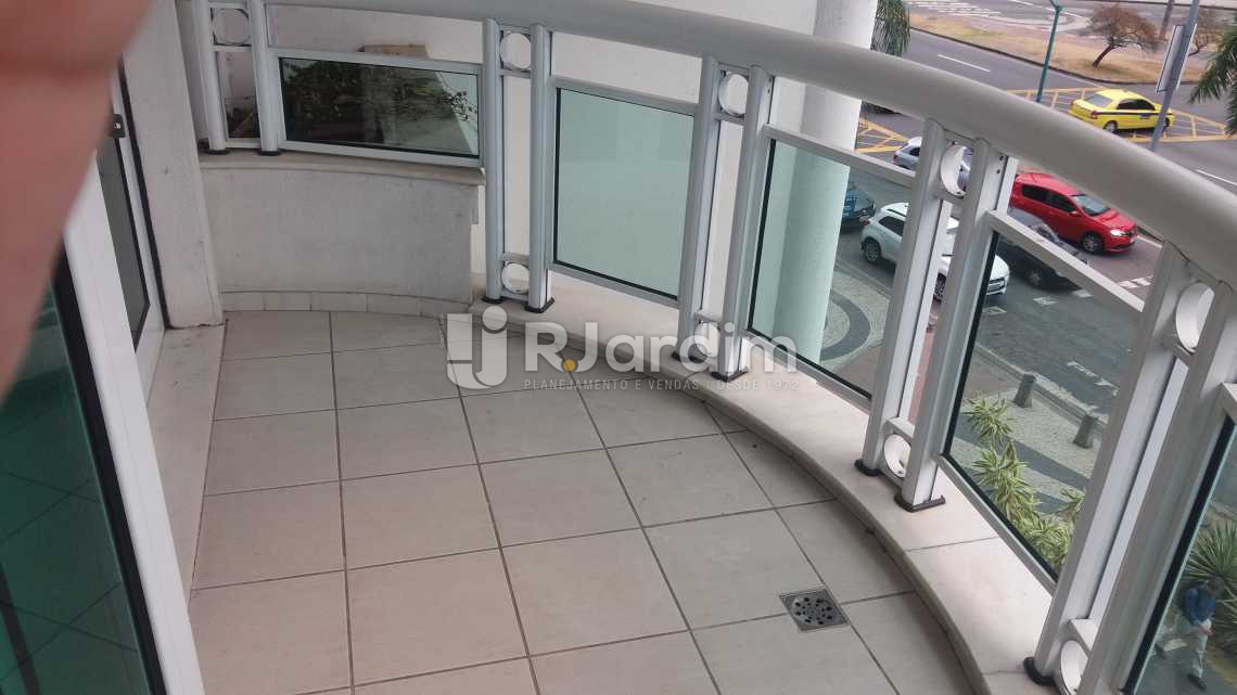 Conheça Varanda 2º piso do imóvel - Apartamento À VENDA, Leblon, Rio de Janeiro, RJ - LAAP20704 - 15 Varanda 2º piso - Apartamento À VENDA, Leblon, Rio de Janeiro, RJ - LAAP20704 - 15
