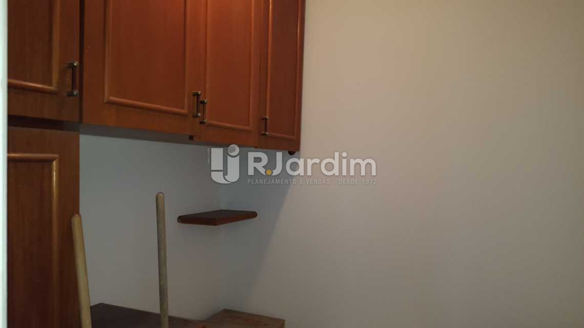 Conheça Dependência Empregada do imóvel - Apartamento Padrão / 4 Quartos / Leblon - LAAP40426 - 25 Dependência Empregada - Apartamento Padrão / 4 Quartos / Leblon - LAAP40426 - 25