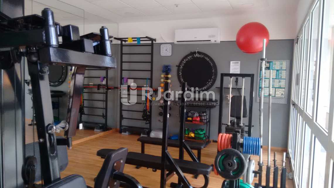 Conheça academia do imóvel - Imóveis Compra Venda Avaliação Flat Botafogo 3 Quartos - LAFL30003 - 15 academia - Imóveis Compra Venda Avaliação Flat Botafogo 3 Quartos - LAFL30003 - 15