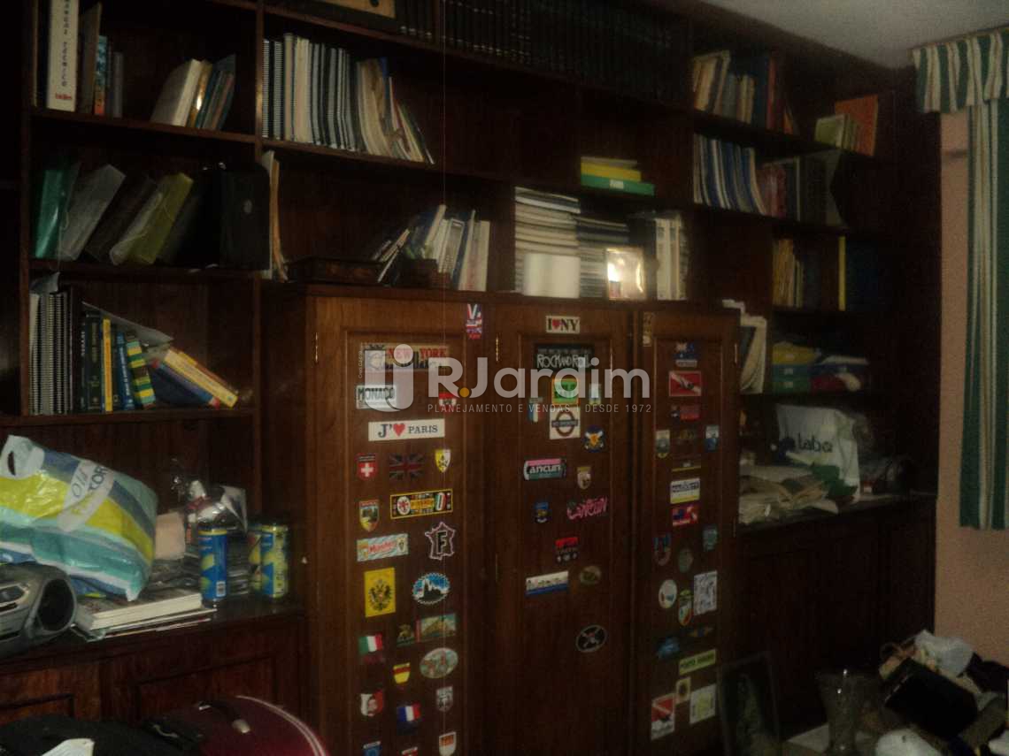 Conheça Quarto do imóvel - Apartamento À VENDA, Copacabana, Rio de Janeiro, RJ - LAAP31016 - 17 Quarto - Apartamento À VENDA, Copacabana, Rio de Janeiro, RJ - LAAP31016 - 17