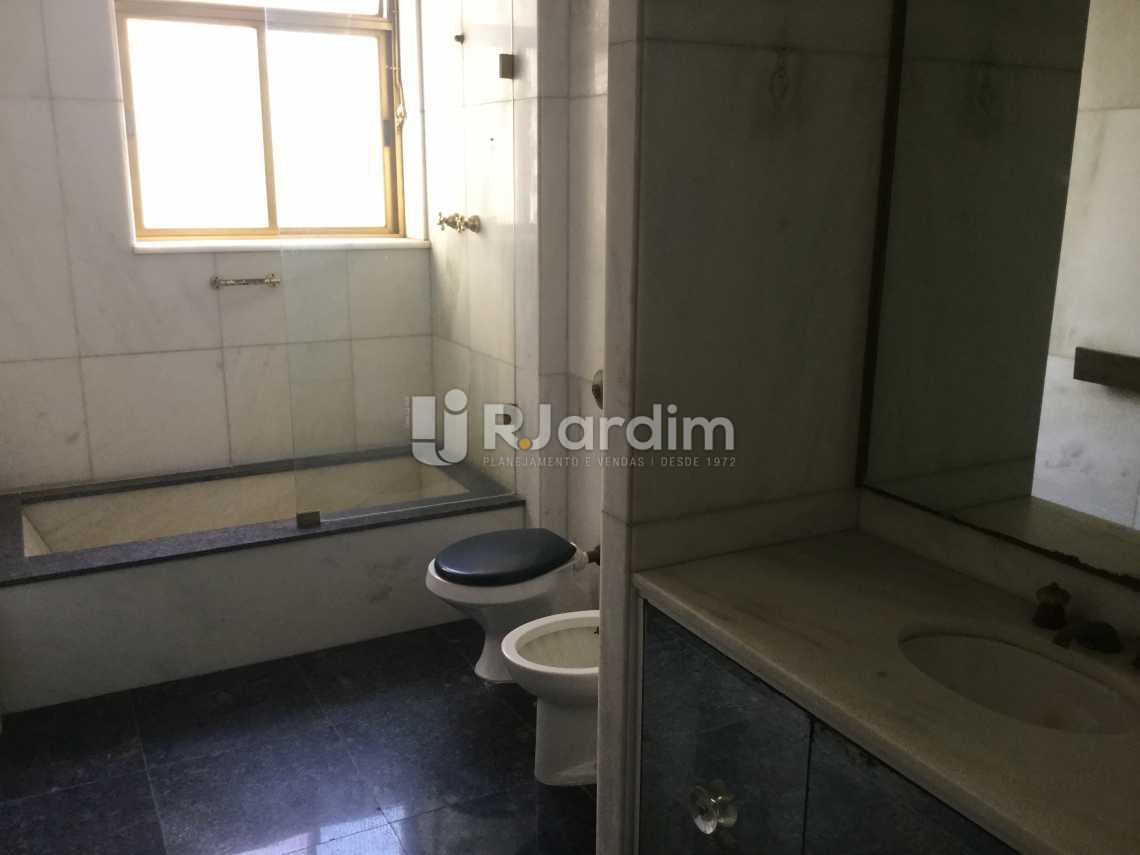 Conheça banheiro suíte do imóvel - Apartamento 4 quartos à venda Copacabana, Zona Sul,Rio de Janeiro - R$ 2.900.000 - LAAP40446 - 21 banheiro suíte - Apartamento 4 quartos à venda Copacabana, Zona Sul,Rio de Janeiro - R$ 2.900.000 - LAAP40446 - 21