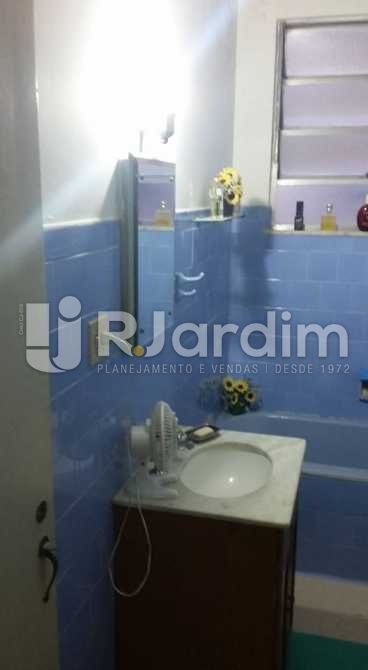 Conheça 1º banheiro social do imóvel - Apartamento À VENDA, Ipanema, Rio de Janeiro, RJ - LAAP31030 - 17 1º banheiro social - Apartamento À VENDA, Ipanema, Rio de Janeiro, RJ - LAAP31030 - 17