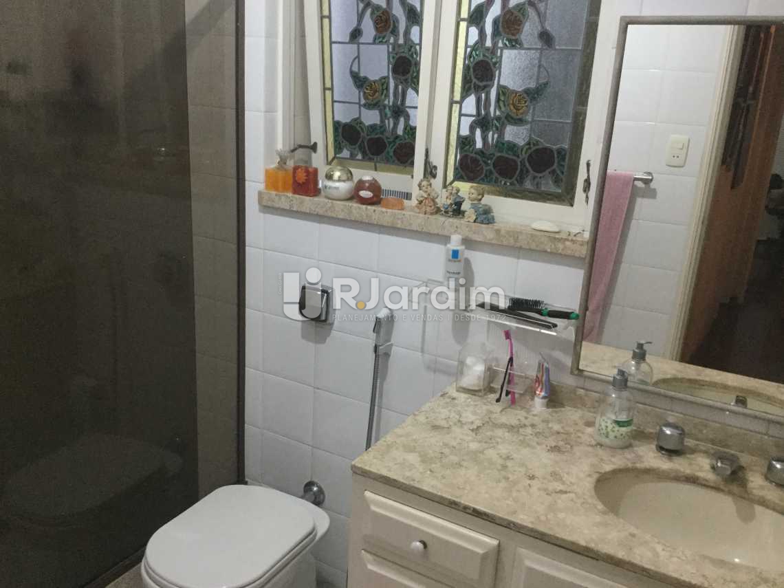 Conheça banheiro social do imóvel - Apartamento À VENDA, Leblon, Rio de Janeiro, RJ - LAAP20726 - 17 banheiro social - Apartamento À VENDA, Leblon, Rio de Janeiro, RJ - LAAP20726 - 17