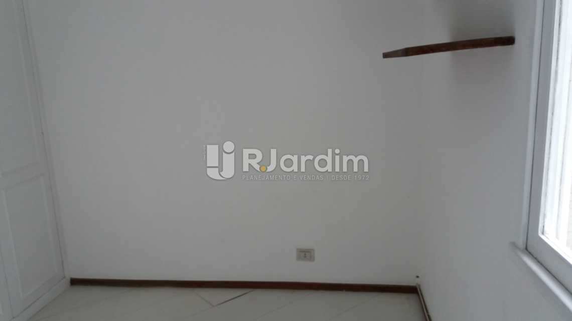 Conheça Quarto do imóvel - Apartamento / 3 Quartos / Copacabana - LAAP31039 - 13 Quarto - Apartamento / 3 Quartos / Copacabana - LAAP31039 - 13