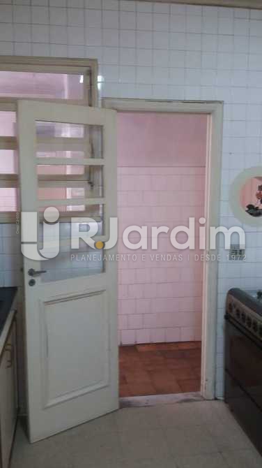 Conheça Entrada de serviço do imóvel - Apartamento / 3 Quartos / Copacabana - LAAP31039 - 23 Entrada de serviço - Apartamento / 3 Quartos / Copacabana - LAAP31039 - 23