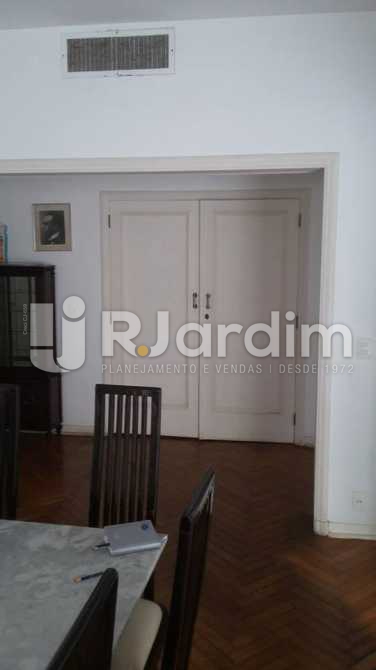 Conheça Sala do imóvel - Apartamento / 3 Quartos / Copacabana - LAAP31039 - 5 Sala - Apartamento / 3 Quartos / Copacabana - LAAP31039 - 5