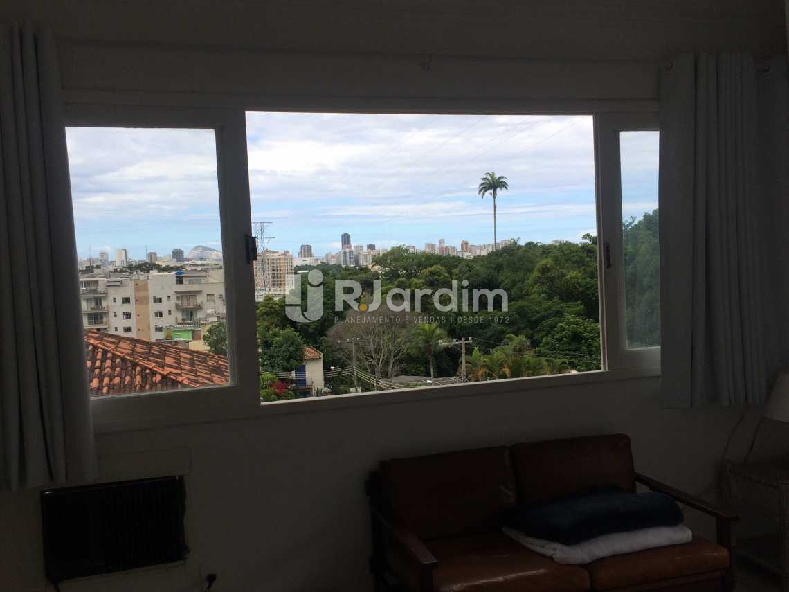 Conheça janela loft do imóvel - Casa Rua Senador Simonsen,Jardim Botânico, Zona Sul,Rio de Janeiro, RJ À Venda, 6 Quartos, 419m² - LACA60007 - 27 janela loft - Casa Rua Senador Simonsen,Jardim Botânico, Zona Sul,Rio de Janeiro, RJ À Venda, 6 Quartos, 419m² - LACA60007 - 27