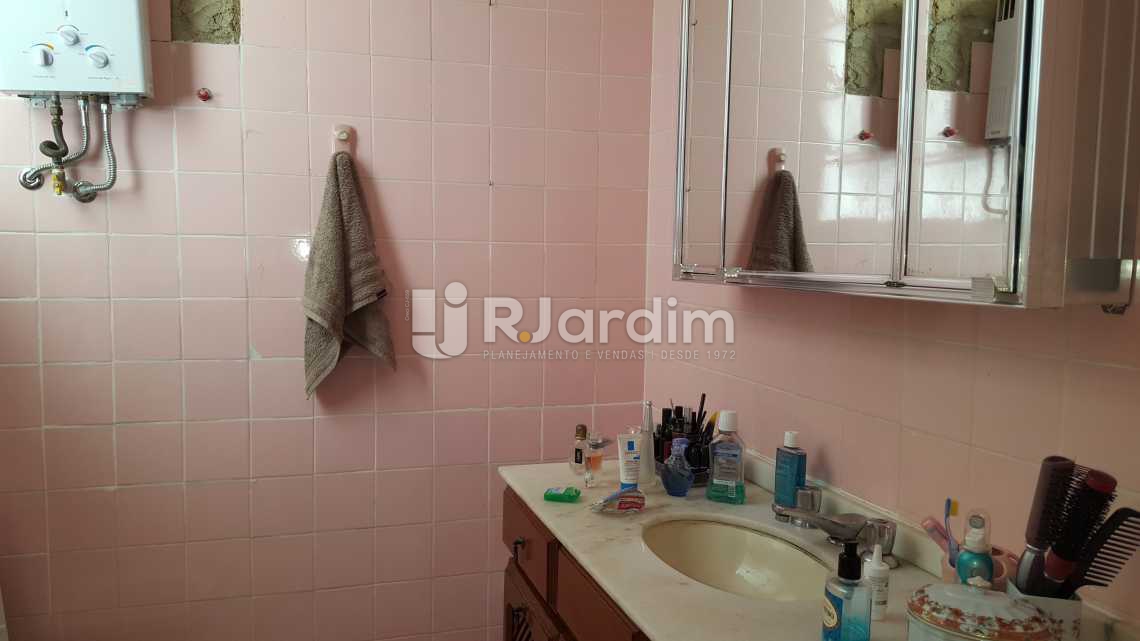 Conheça Banheiro social do imóvel - Apartamento À VENDA, Copacabana, Rio de Janeiro, RJ - LAAP40458 - 15 Banheiro social - Apartamento À VENDA, Copacabana, Rio de Janeiro, RJ - LAAP40458 - 15