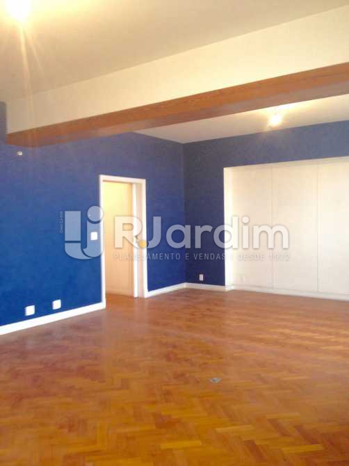 Conheça sala3 do imóvel - Apartamento / 3 Quartos / Copacabana / Praia Leme - LAAP31049 - 6 sala3 - Apartamento / 3 Quartos / Copacabana / Praia Leme - LAAP31049 - 6
