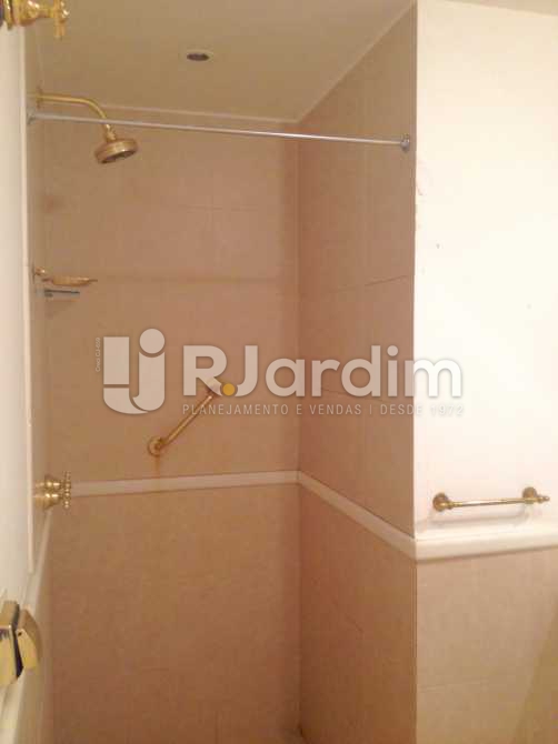Conheça box da suíte do imóvel - Apartamento / 3 Quartos / Copacabana / Praia Leme - LAAP31049 - 21 box da suíte - Apartamento / 3 Quartos / Copacabana / Praia Leme - LAAP31049 - 21