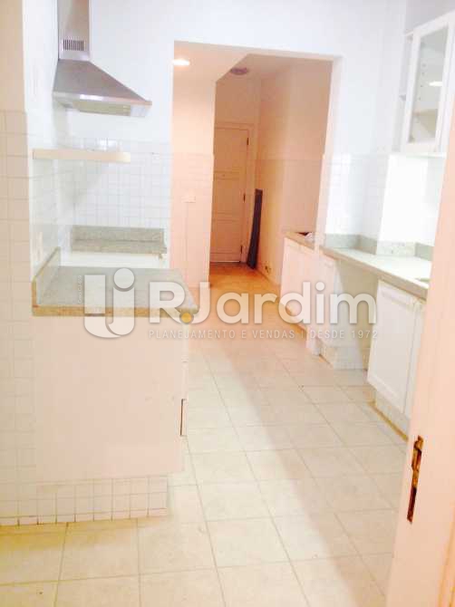 Conheça cozinha do imóvel - Apartamento / 3 Quartos / Copacabana / Praia Leme - LAAP31049 - 24 cozinha - Apartamento / 3 Quartos / Copacabana / Praia Leme - LAAP31049 - 24