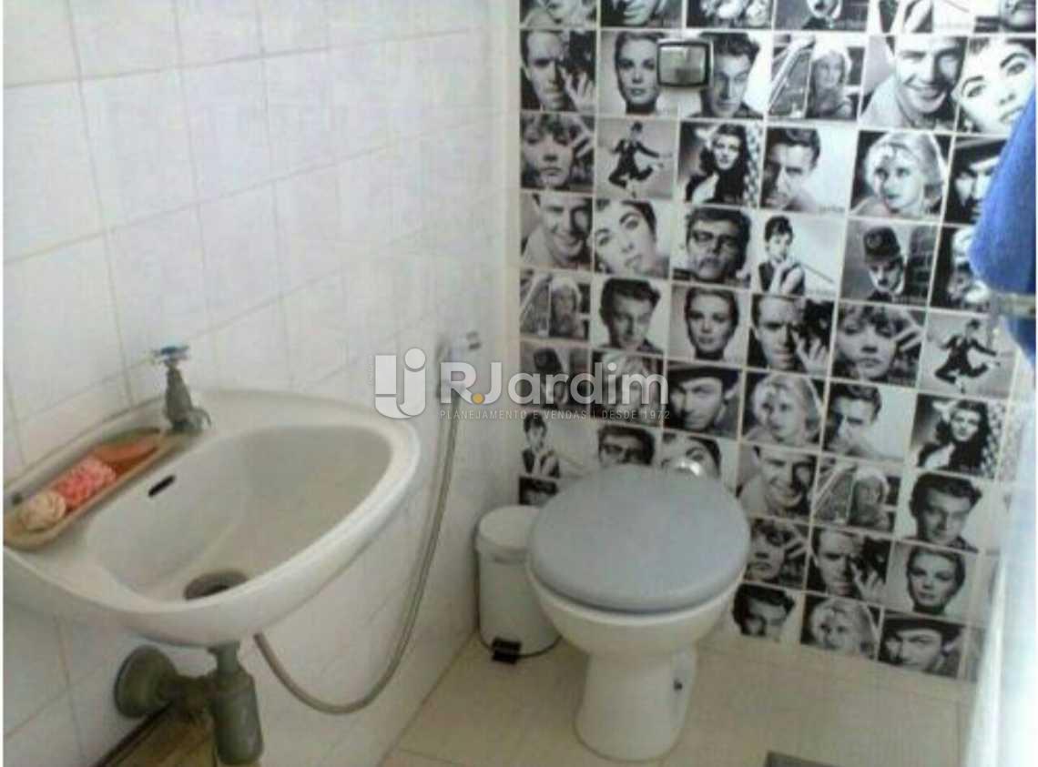Conheça Banheiro Empregada do imóvel - Apartamento À VENDA, Copacabana, Rio de Janeiro, RJ - LAAP20747 - 25 Banheiro Empregada - Apartamento À VENDA, Copacabana, Rio de Janeiro, RJ - LAAP20747 - 25