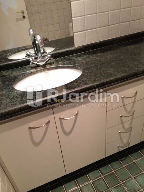 Conheça Banheiro do imóvel - Apartamento Aparthotel / Residencial / 1 Quarto / Lagoa - LAAP10170 - 14 Banheiro - Apartamento Aparthotel / Residencial / 1 Quarto / Lagoa - LAAP10170 - 14