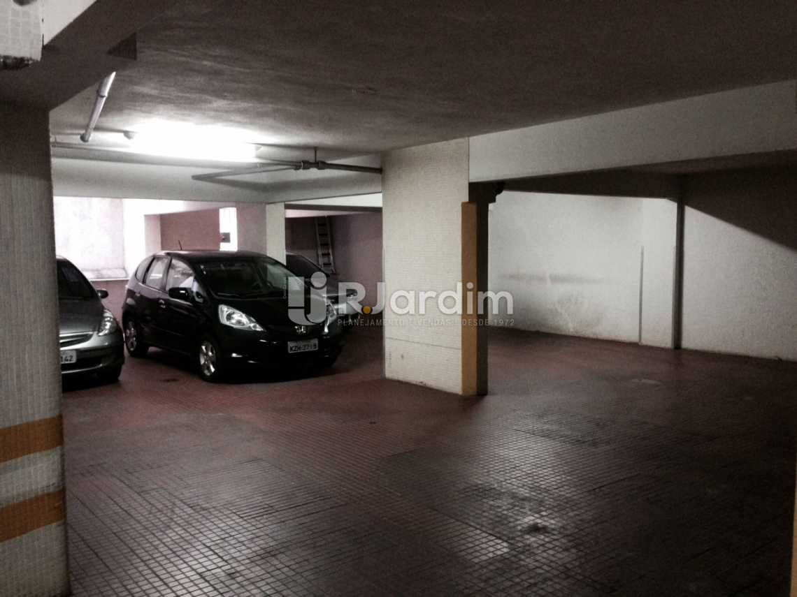 Conheça Garagem do imóvel - Cobertura À VENDA, Ipanema, Rio de Janeiro, RJ - LACO30150 - 14 Garagem - Cobertura À VENDA, Ipanema, Rio de Janeiro, RJ - LACO30150 - 14