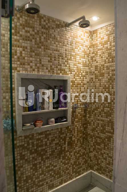 Conheça box do imóvel - Compra Venda Avaliação Imóveis Apartamento Ipanema 4 Quartos - LAAP20758 - 29 box - Compra Venda Avaliação Imóveis Apartamento Ipanema 4 Quartos - LAAP20758 - 29